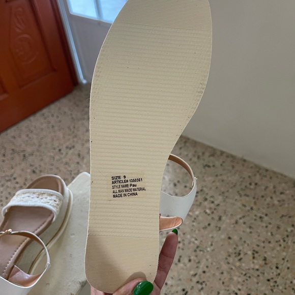 NEW | Bakers Platform - Picture 5 of 7